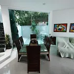 Casa Linda E Espacosa Com Piscina No Guaruja