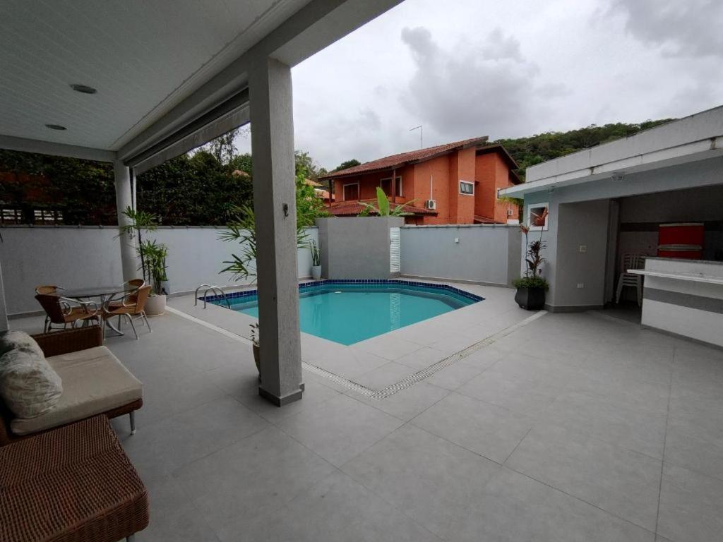 Casa Linda E Espacosa Com Piscina No Casa de férias